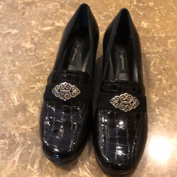 Brighton Shoes - Brighton Loafers